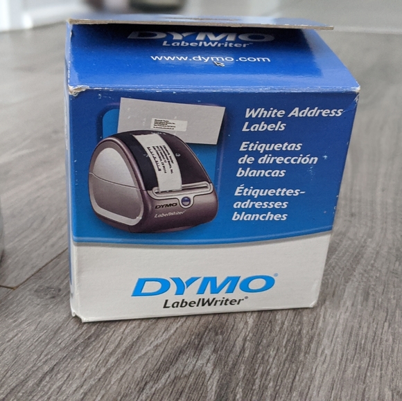 White address labels - Picture 1 of 1